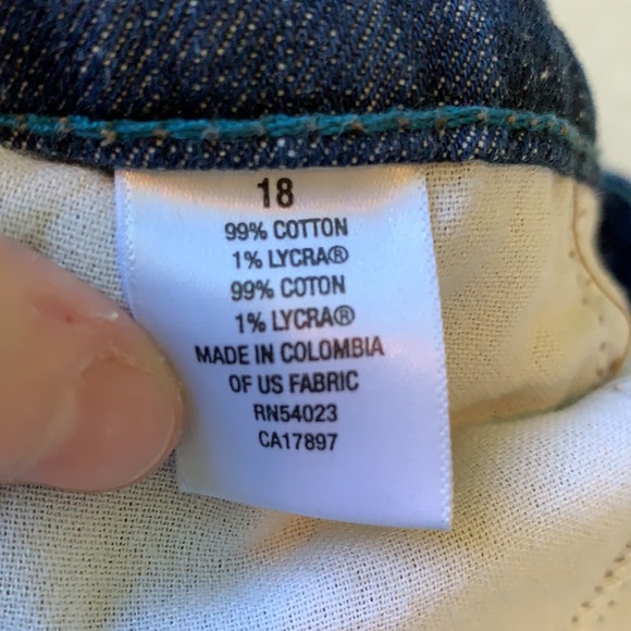 STRETCHY GAP JEAN SKIRT - Picture 5 of 5